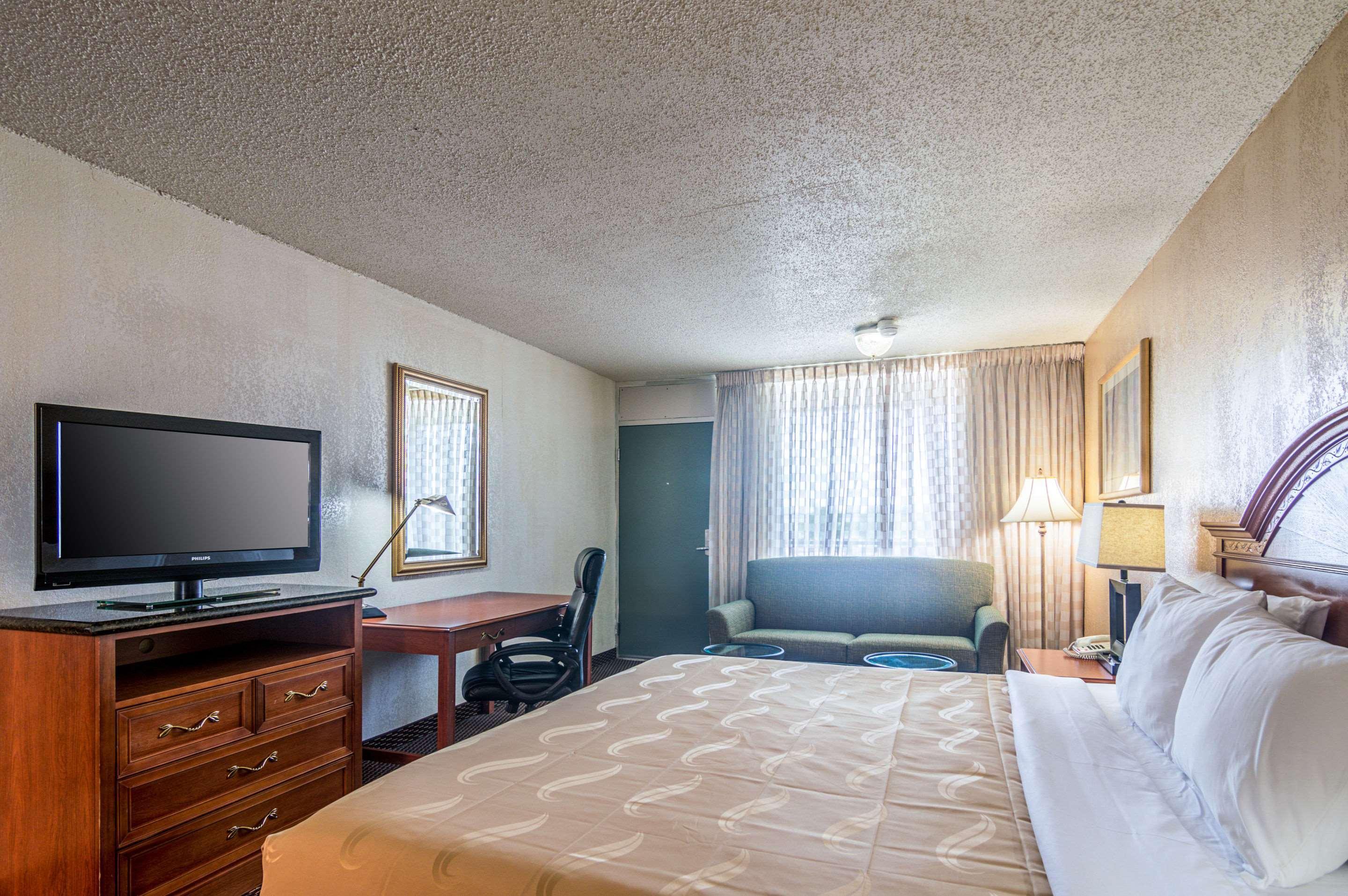 Quality Inn Shawnee I-40 Kültér fotó