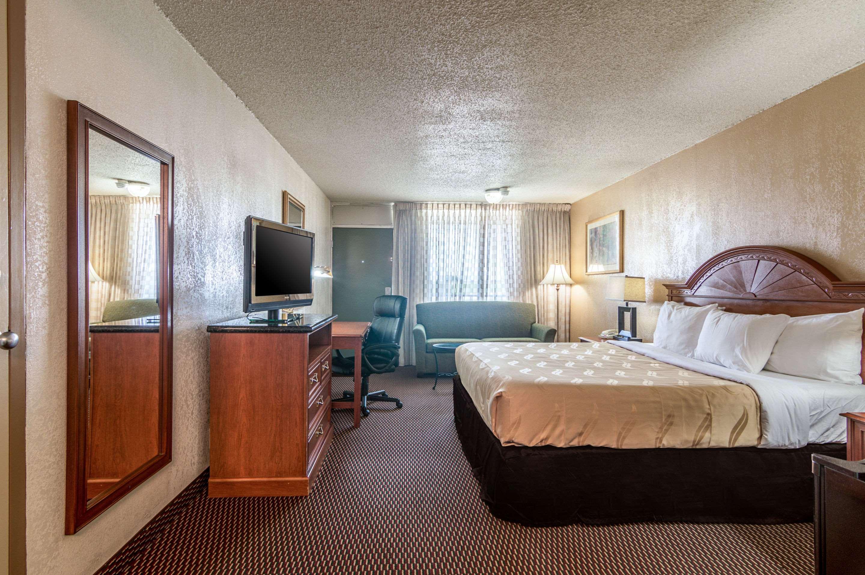 Quality Inn Shawnee I-40 Kültér fotó