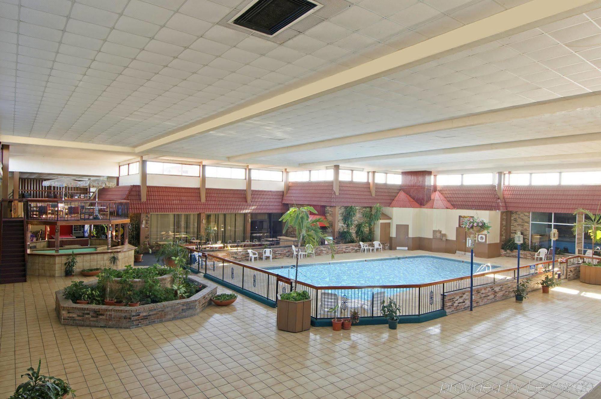 Quality Inn Shawnee I-40 Kültér fotó